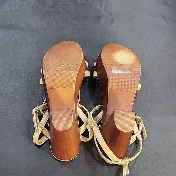 BRAND NEW WILD DIVA LOUNGS OPEN TOE BLOCK HEEL ESPADRILLE SANDAL - Picture 13 of 16